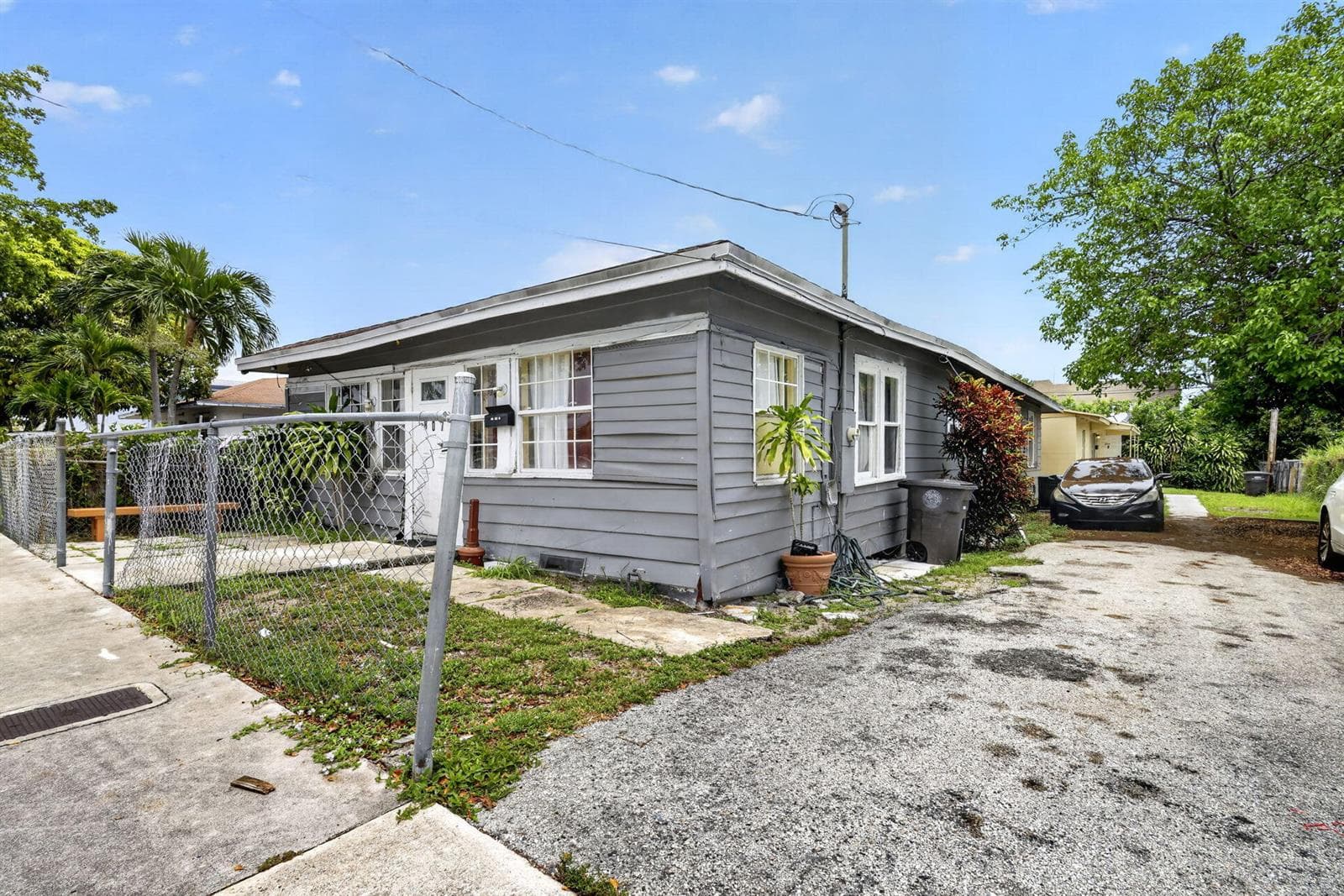 807 14th Street, West Palm Beach, FL 33401 photo 3