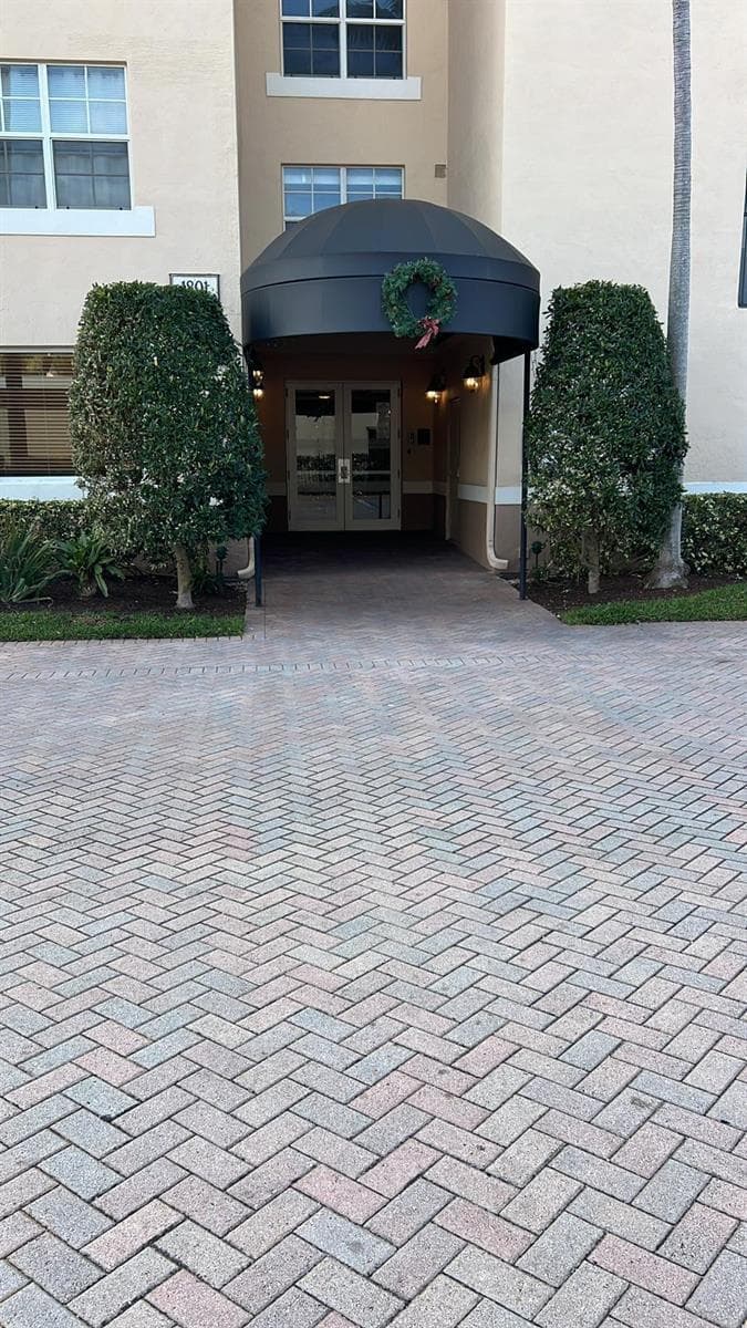1801 N Flagler (seasonal Or Annual) Drive # 101, West Palm Beach, FL 33407 photo 2