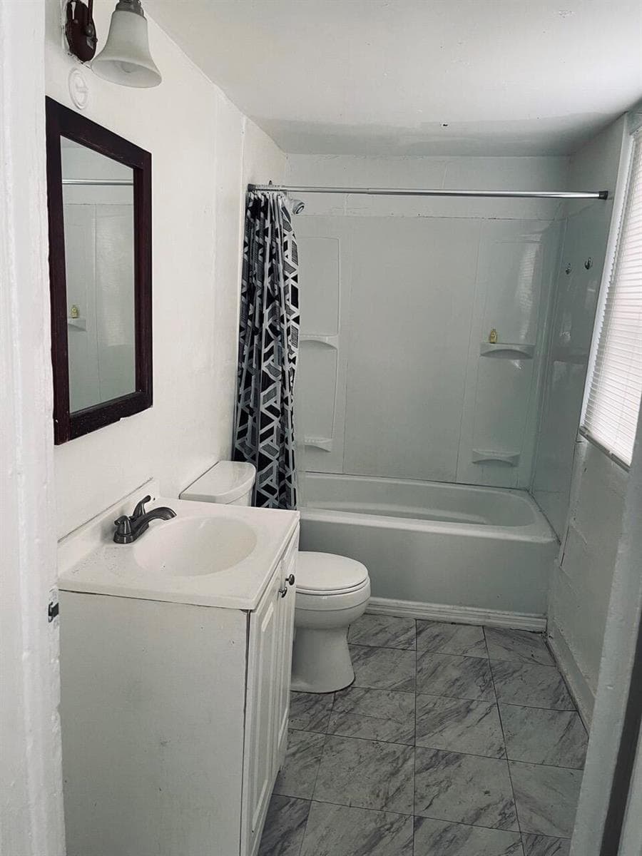 1610 N 14th Street, Fort Pierce, FL 34950 photo 5