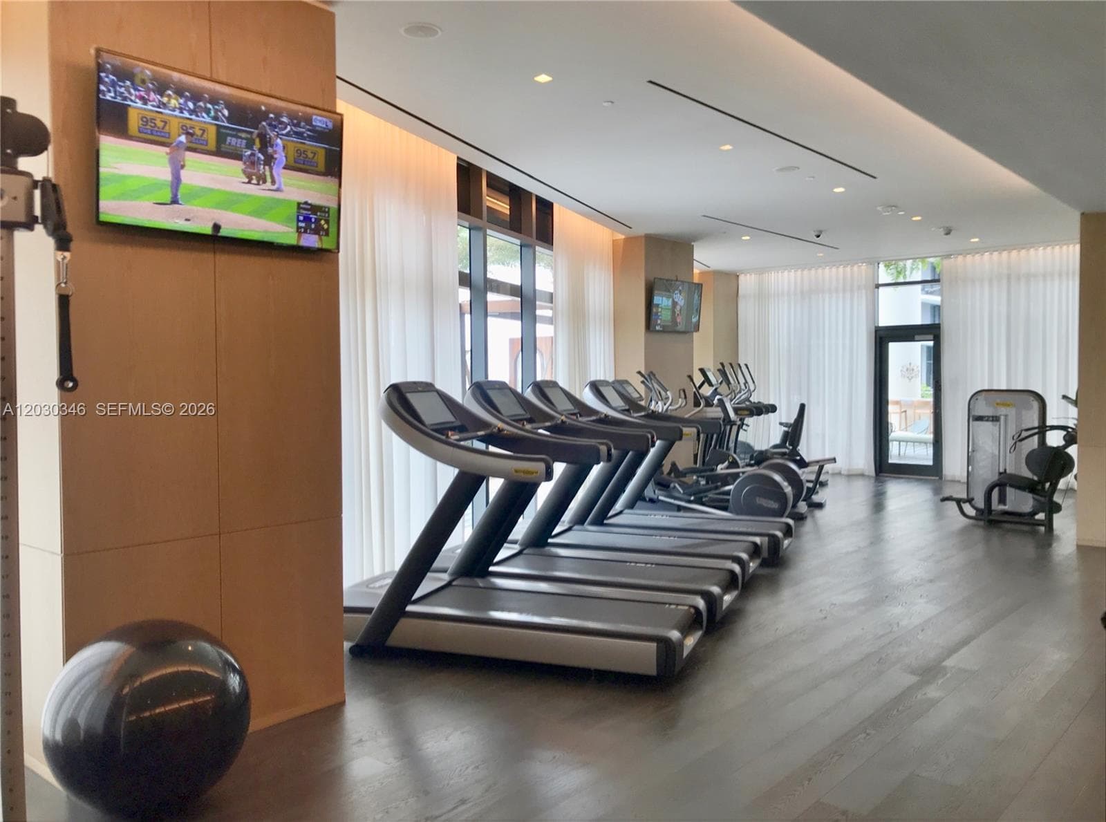801 S Miami Ave # 1502, Miami, FL 33130 photo 3