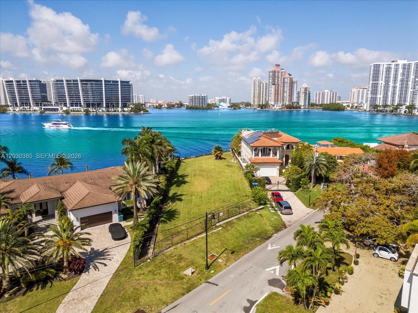 18800 N Bay Rd, Sunny Isles Beach, FL 33160 photo 3