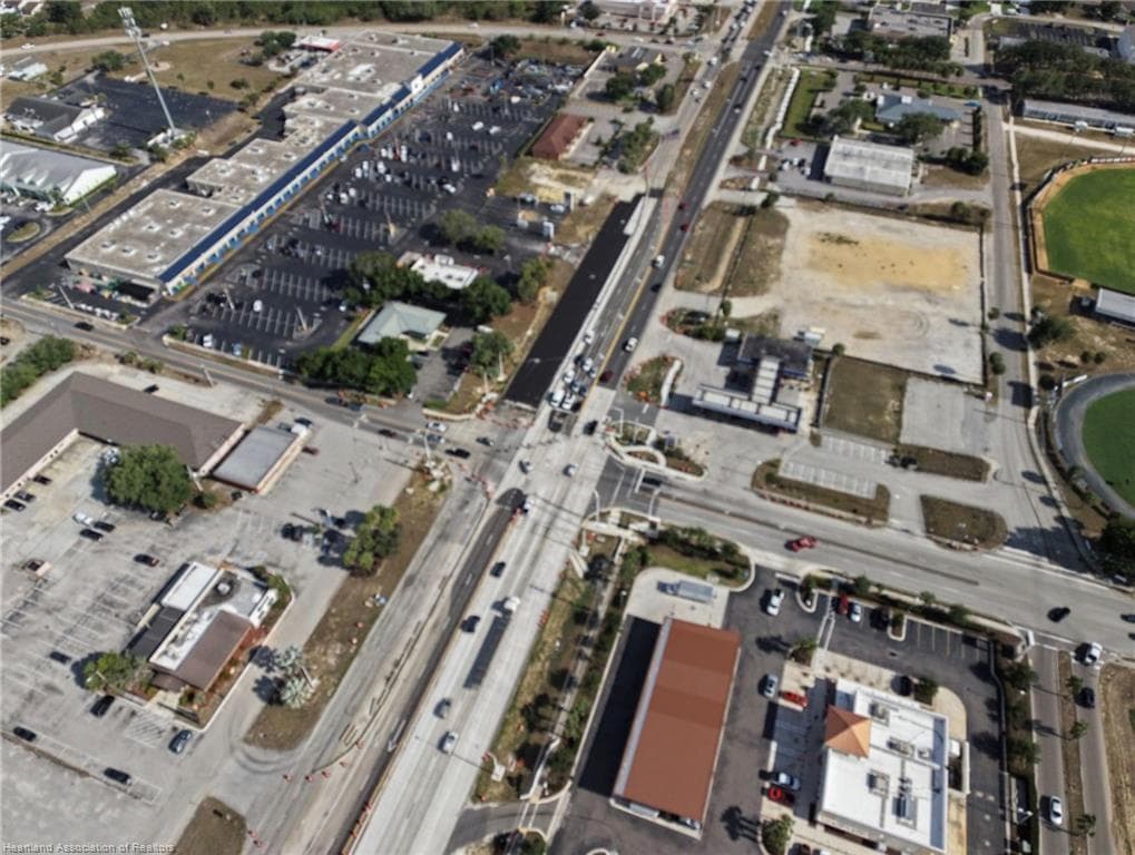 123 U.s. 27, Lake Placid, FL 33852 photo 2