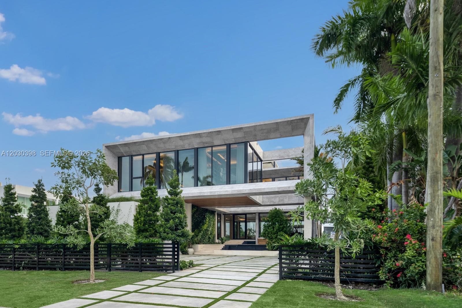 360 S Hibiscus Drive, Miami Beach, FL 33139 photo 3