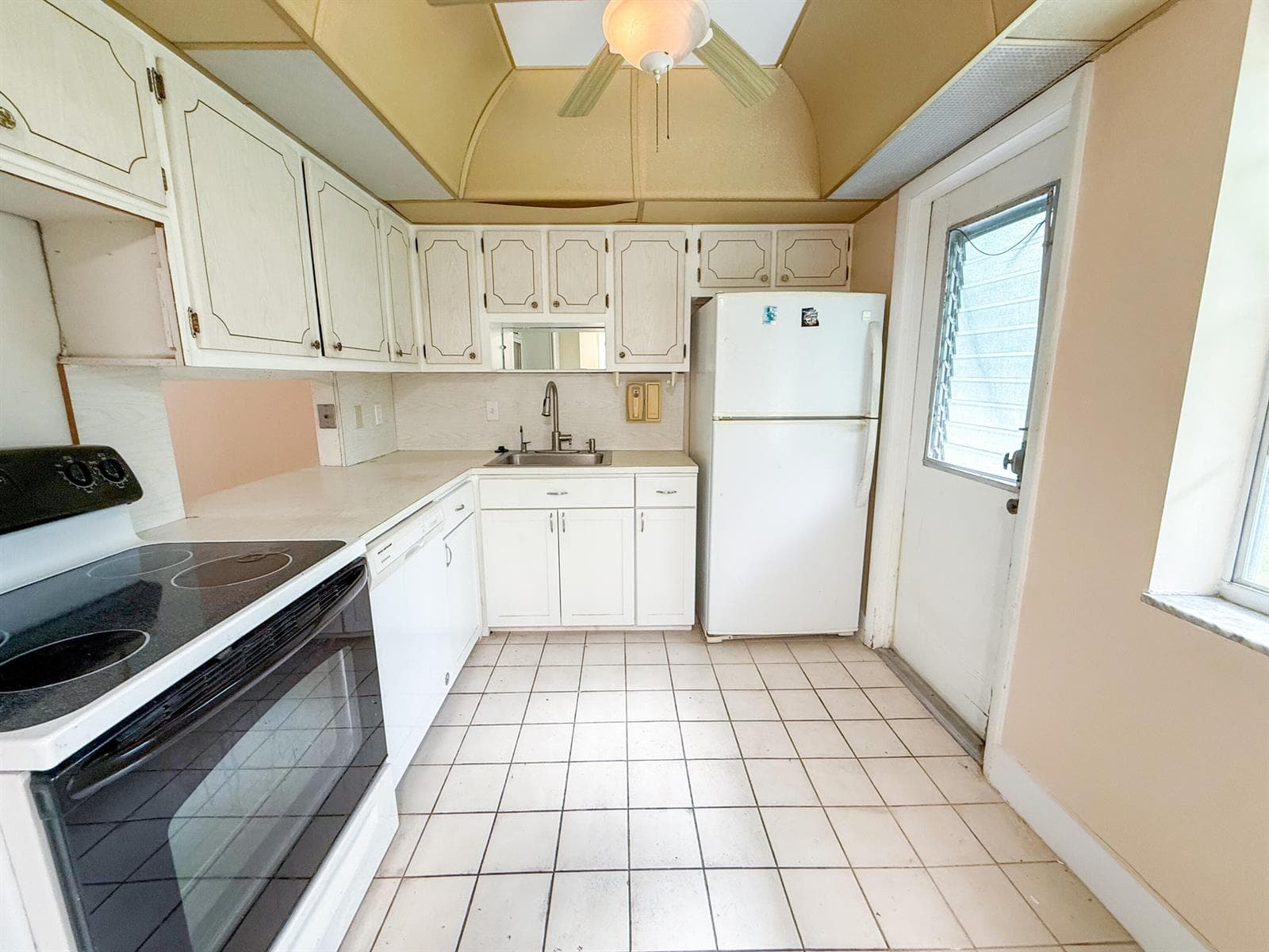 604 NE 2nd Street # 122, Dania Beach, FL 33004 photo 3