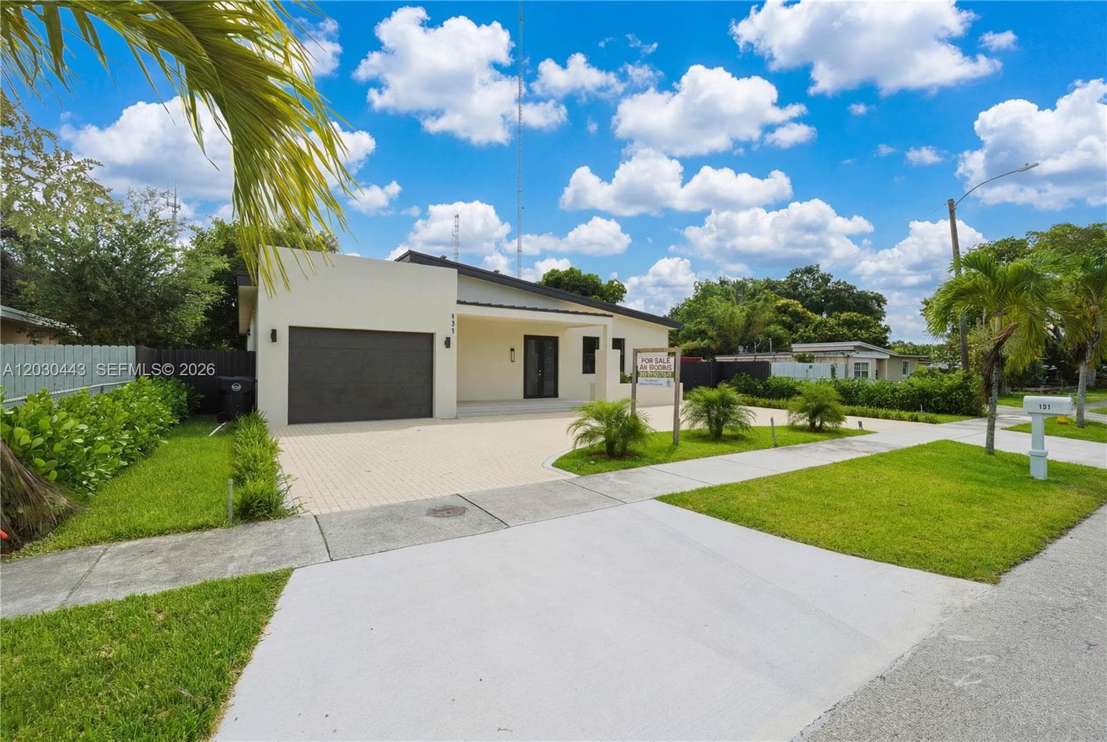 131 Miami Gardens Rd, West Park, FL 33023 photo 3