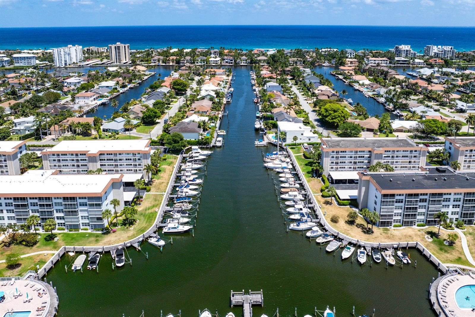 911 Gardenia Drive # 154, Delray Beach, FL 33483 photo 2