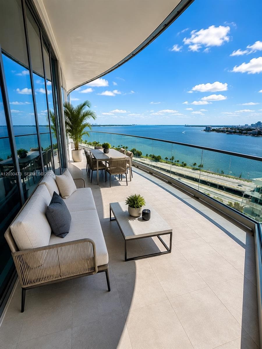 175 SE 25th rd # 1503, Miami, FL 33129 photo 2