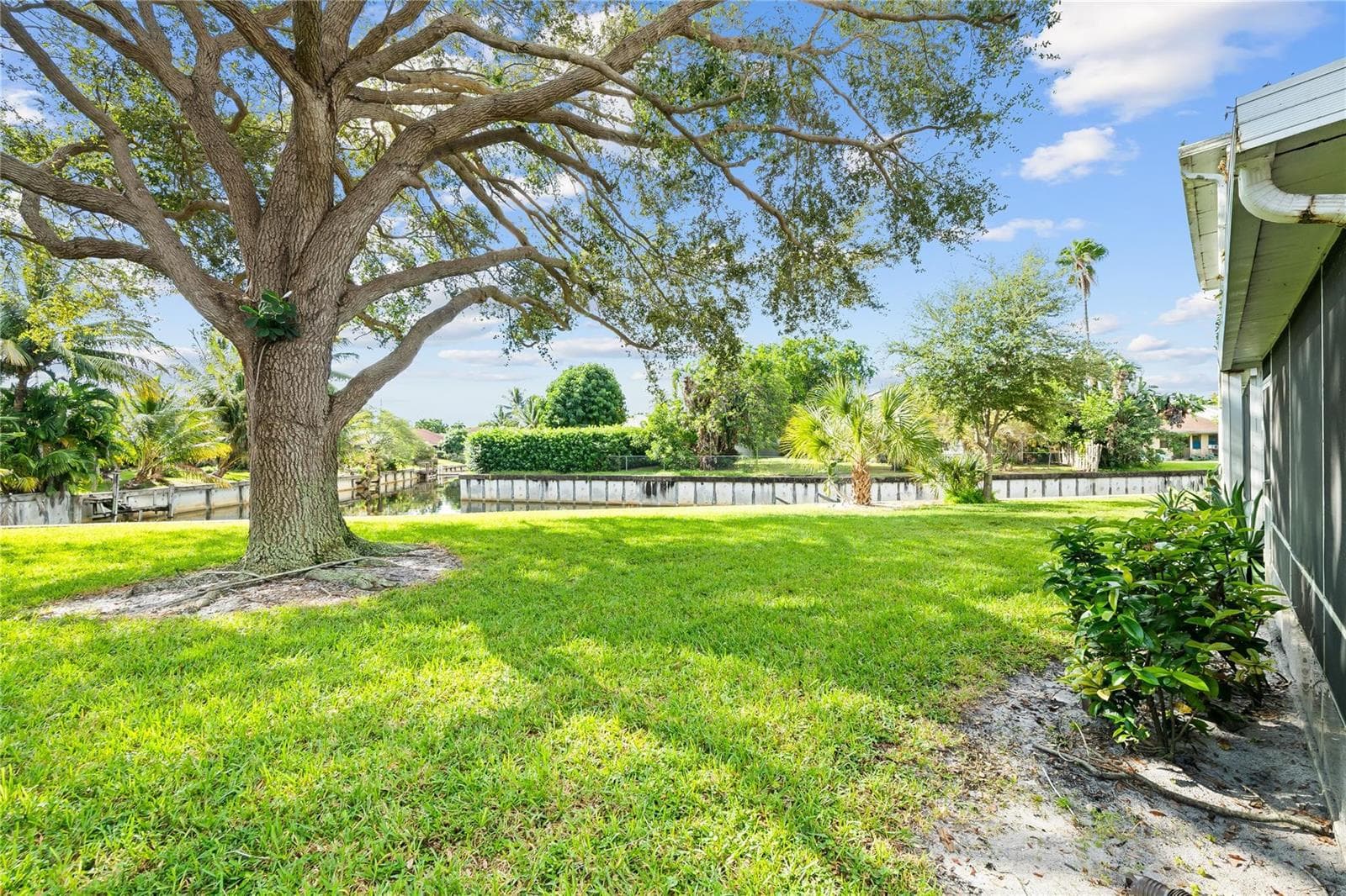 1840 NW 13th Street # 103, Delray Beach, FL 33445 photo 2