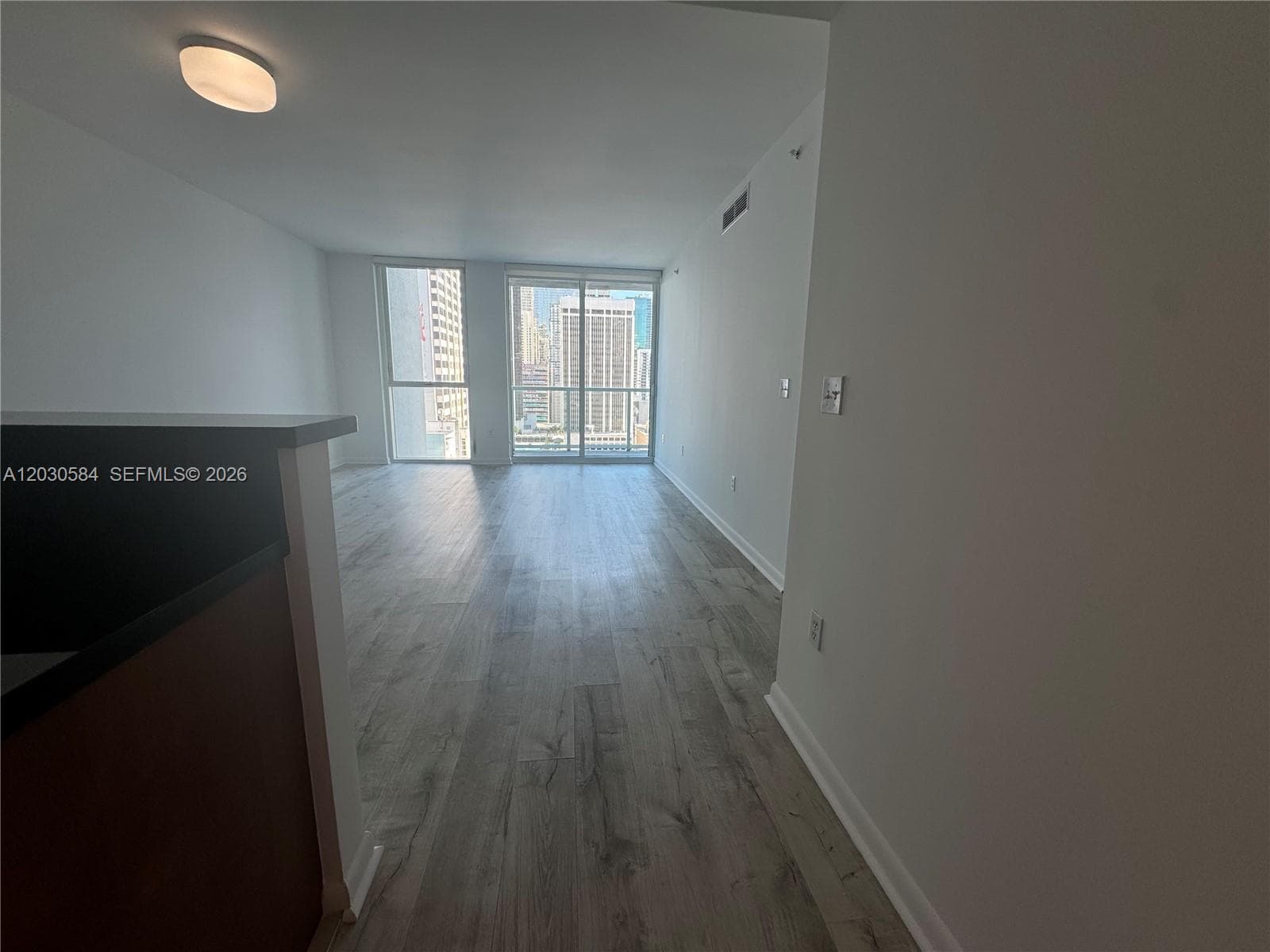 244 Biscayne Blvd # 2105, Miami, FL 33132 photo 3