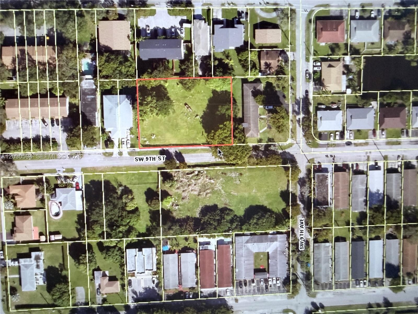 920 SW 9th St, Hallandale Beach, FL 33009 photo 2
