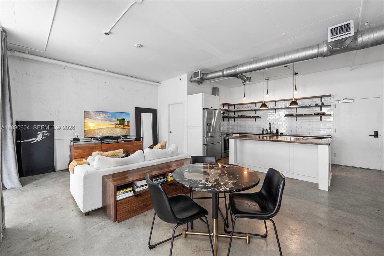 444 NE 30th St # 402, Miami, FL 33137 photo 3