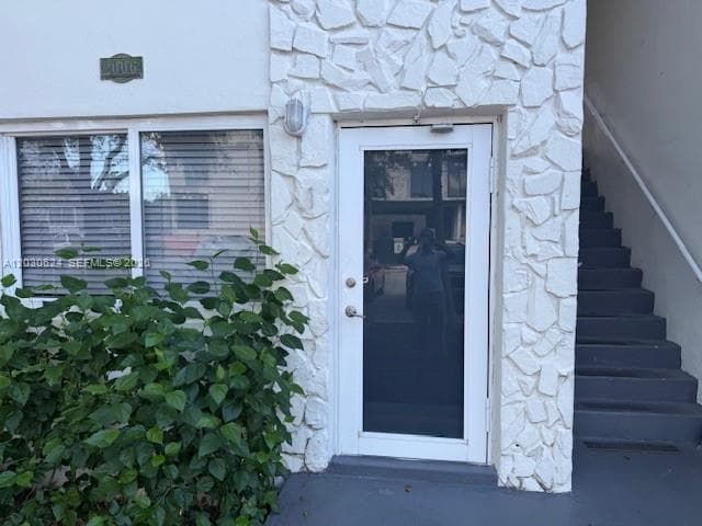 2006 Calais Dr # 1, Miami Beach, FL 33141 photo 3