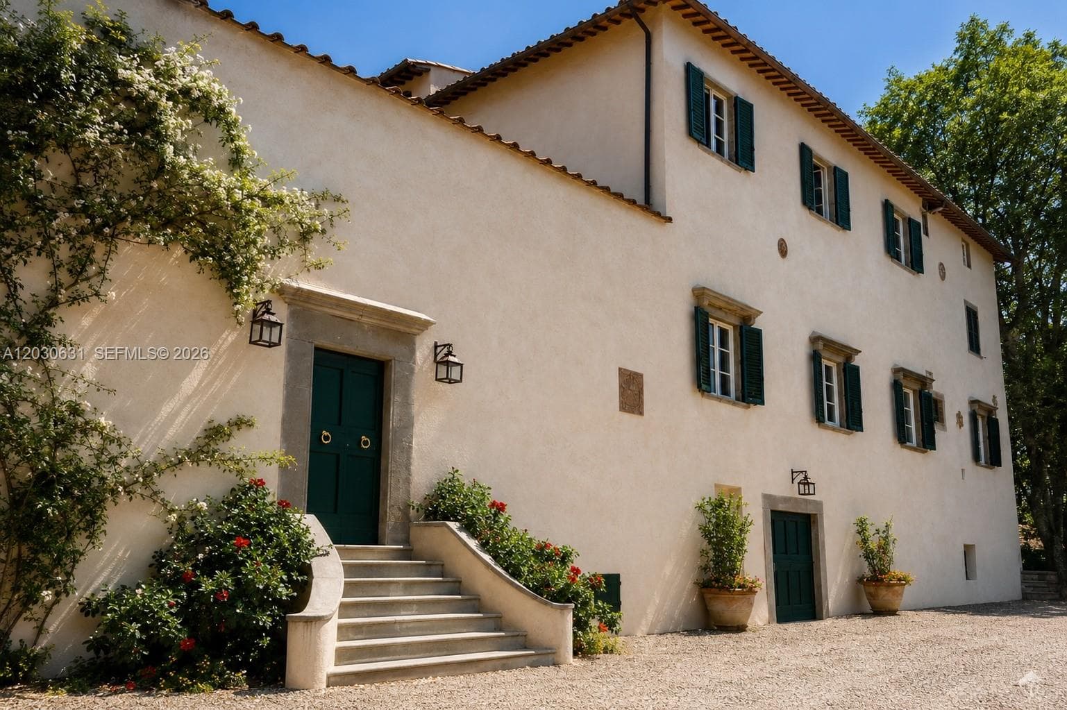 Tuscany Luxury Estate Florence Max Mlekus photo 4