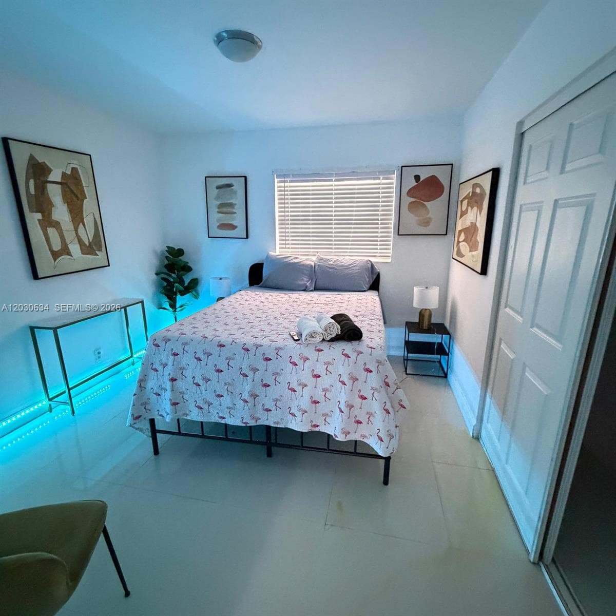 119 SE 9th St # 12, Hallandale Beach, FL 33009 photo 2