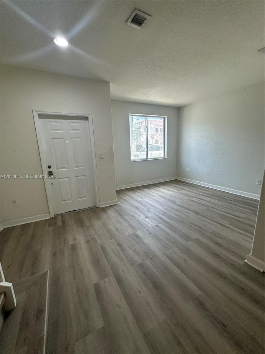 2330 SE 10th St # 2330, Homestead, FL 33035 photo 2