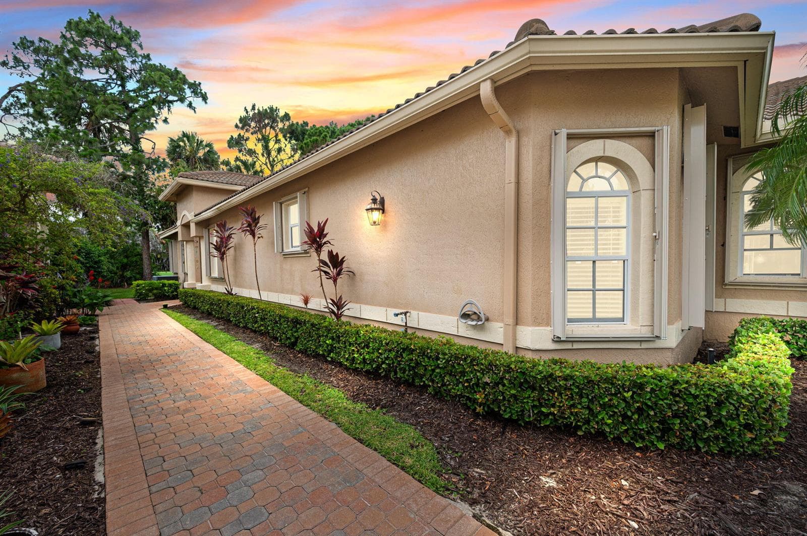 7327 Sea Pines Court, Port St. Lucie, FL 34986 photo 2