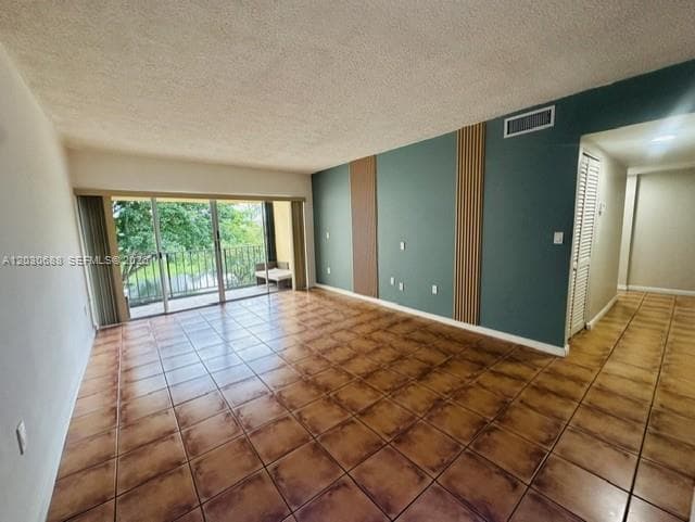 8775 Park Blvd # 309, Miami, FL 33172 photo 2