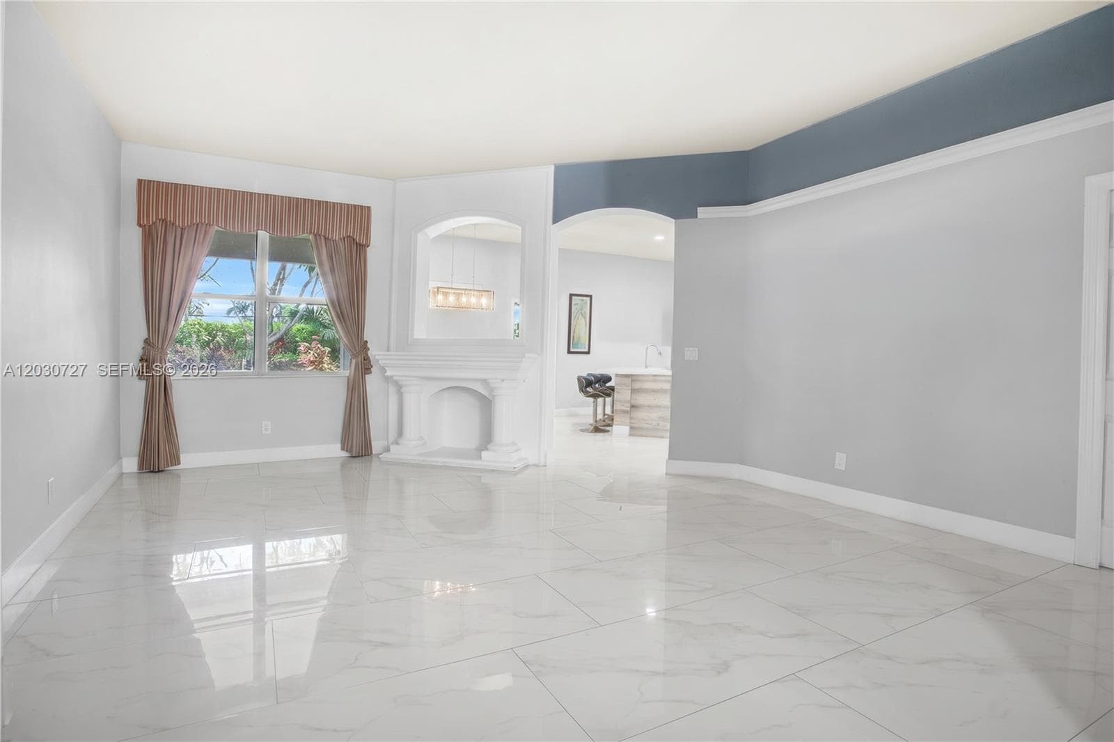 19548 S Whitewater Ave, Weston, FL 33332 photo 4
