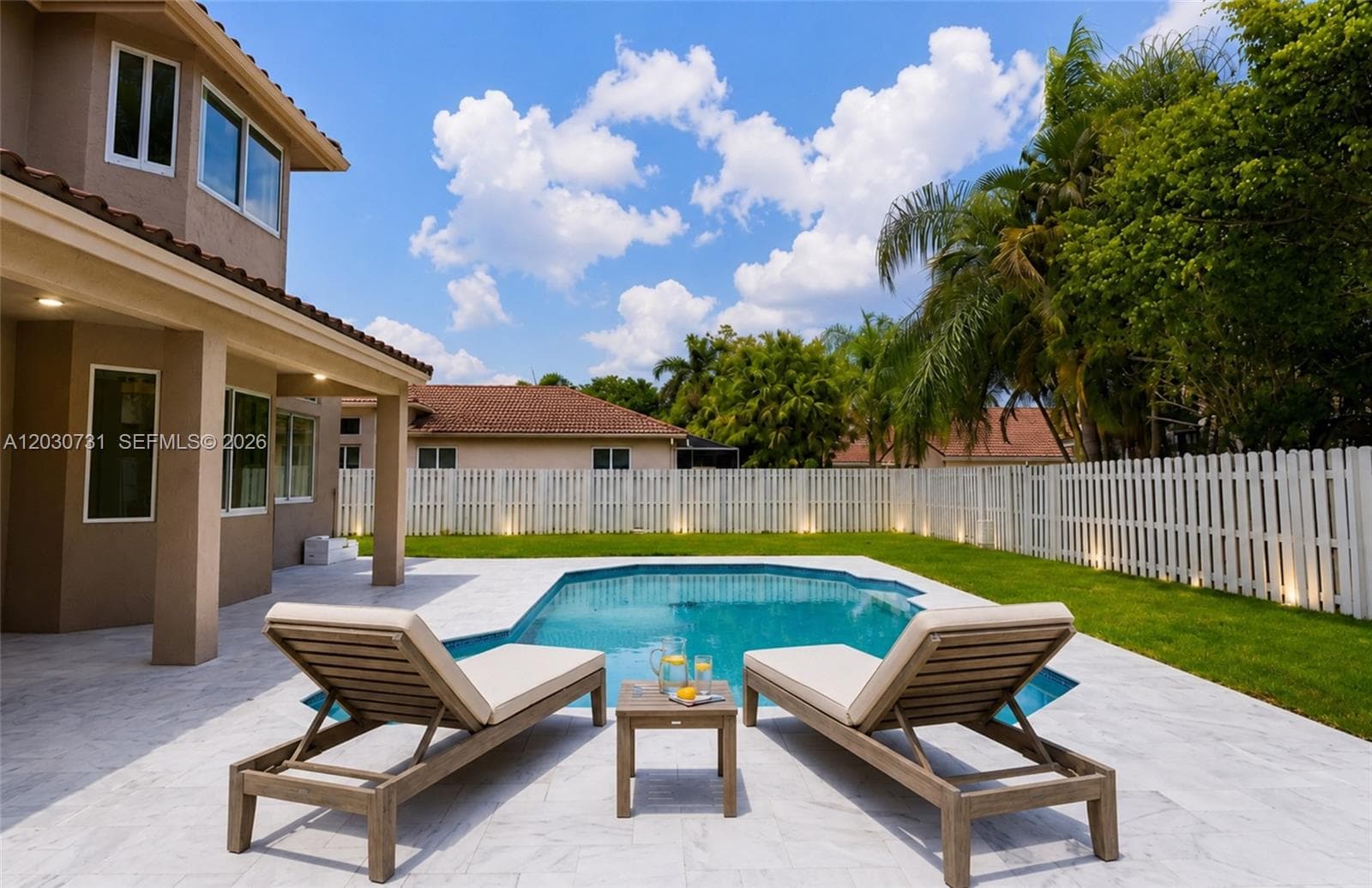 852 Heritage Dr, Weston, FL 33326 photo 2