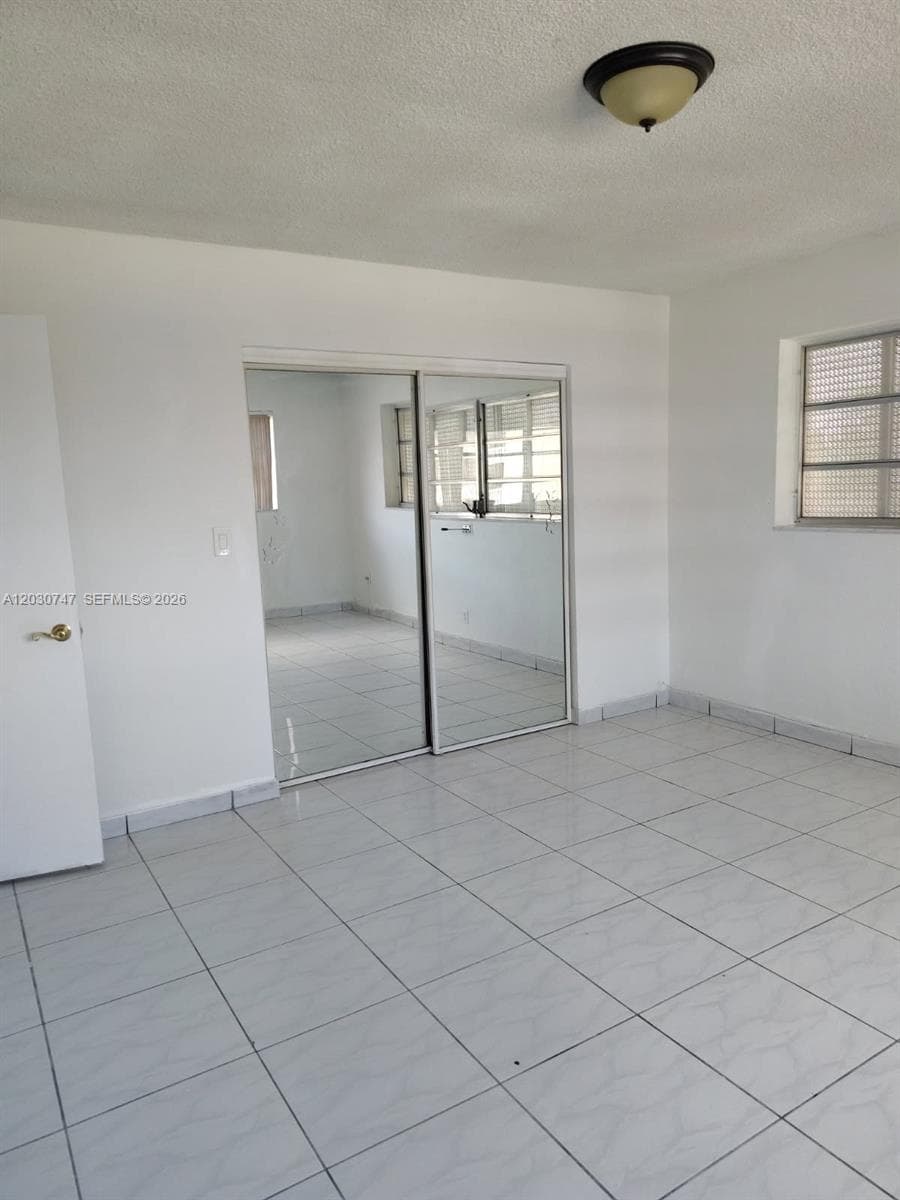 200 NE 12th Ave # 1C, Hallandale Beach, FL 33009 photo 3