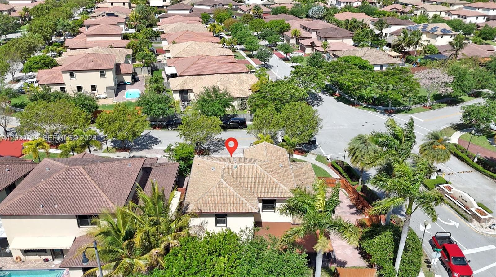3698 SE 2nd Dr, Homestead, FL 33033 photo 4