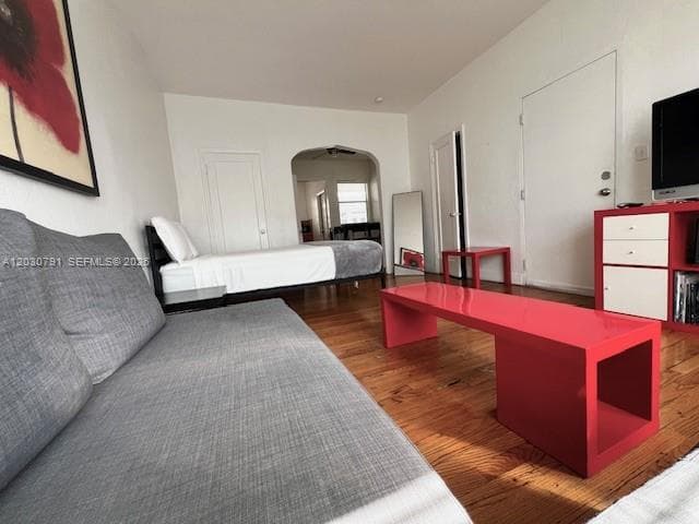 601 7th St # 4, Miami Beach, FL 33139 photo 4