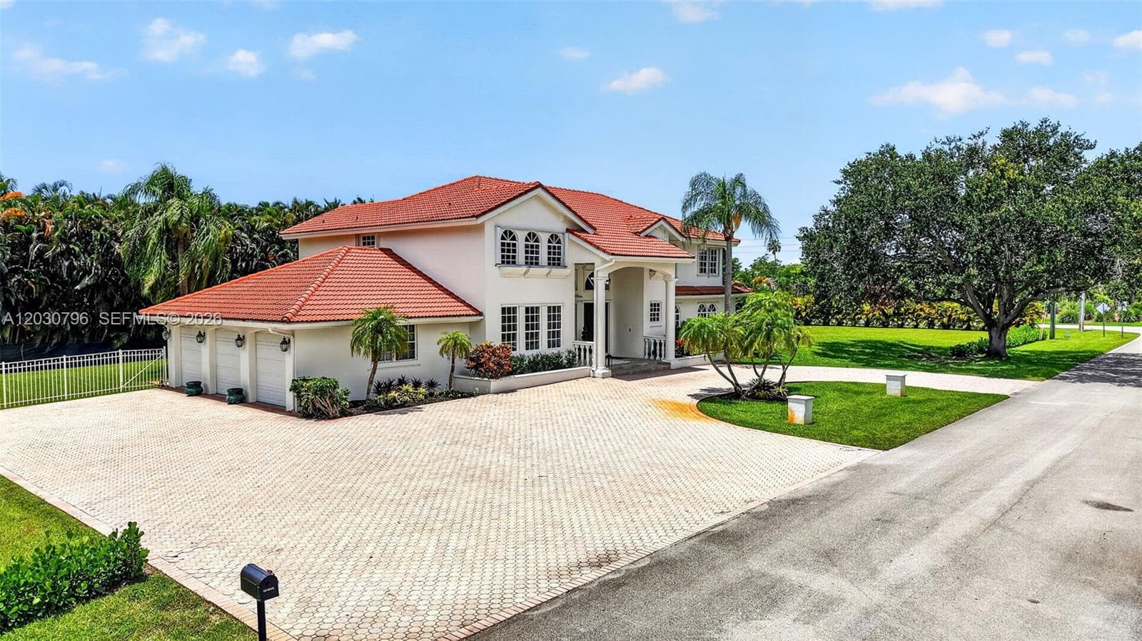 12360 SW 1st St, Plantation, FL 33325 photo 3
