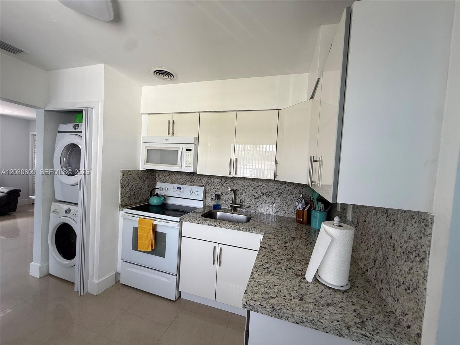 10030 SW 213th Ter, Cutler Bay, FL 33189 photo 5
