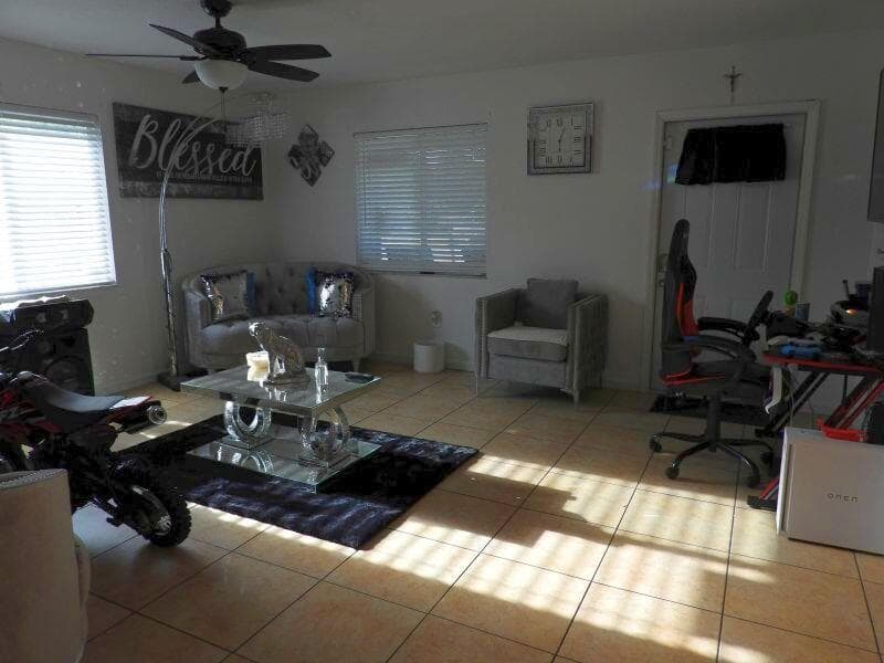 2764 NW 1st Court, Pompano Beach, FL 33069 photo 2