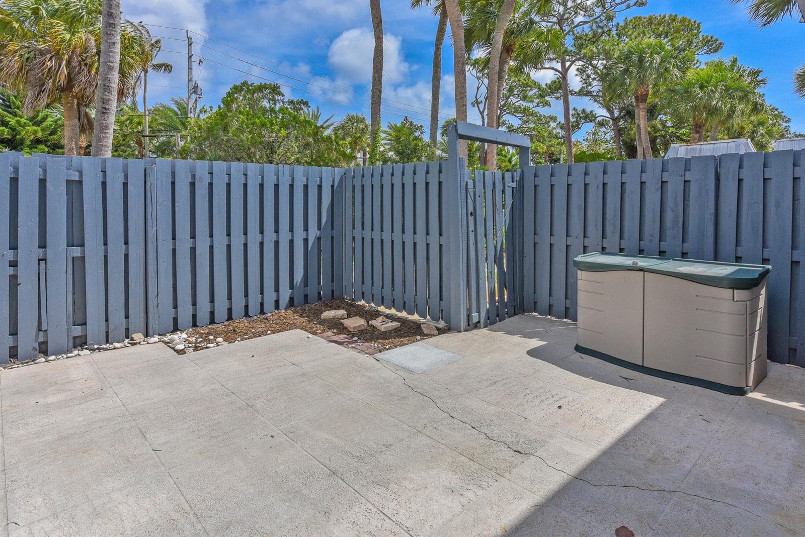 3802 SE Jefferson Street, Stuart, FL 34997 photo 2