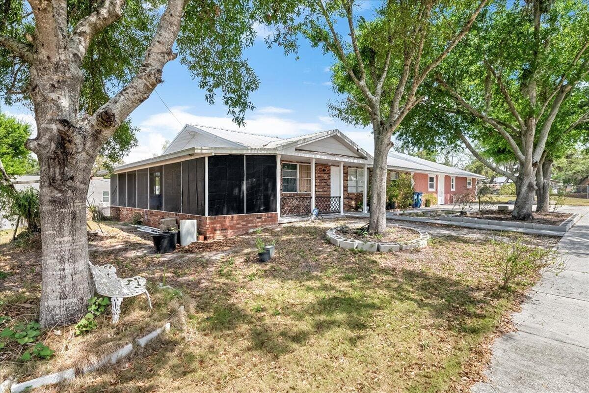 216 Micco Avenue, Sebring, FL 33870 photo 3