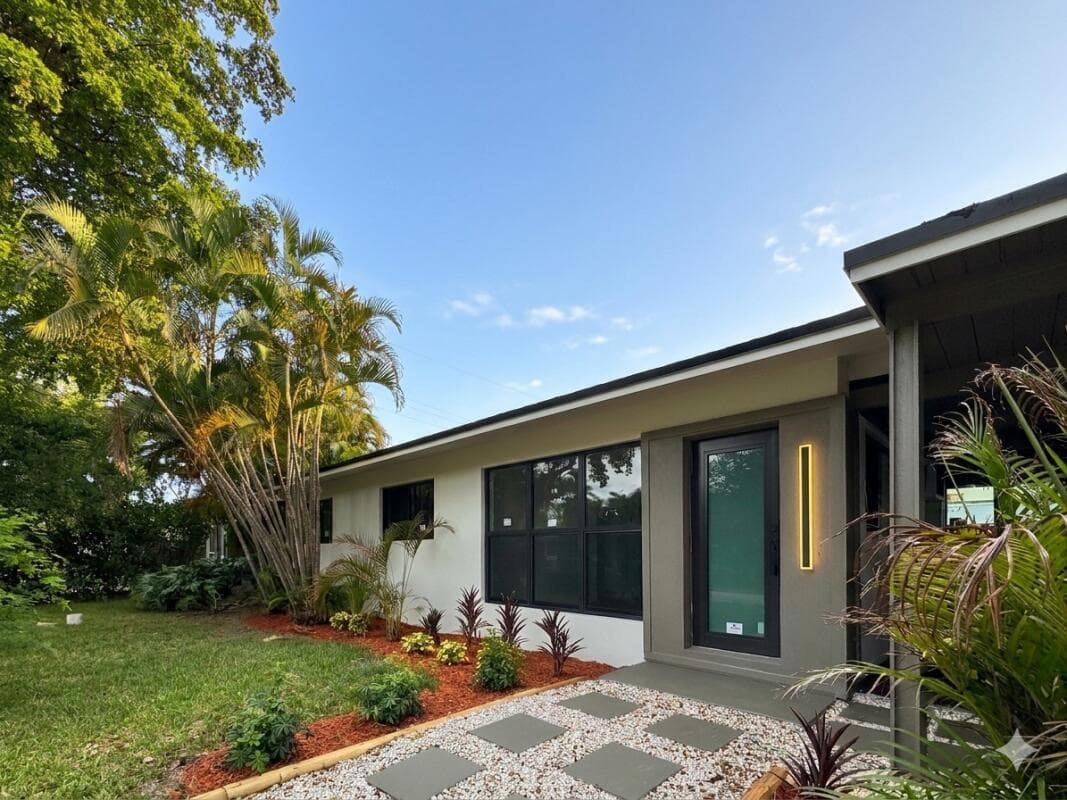 2513 NW 8th Avenue, Fort Lauderdale, FL 33311 photo 3