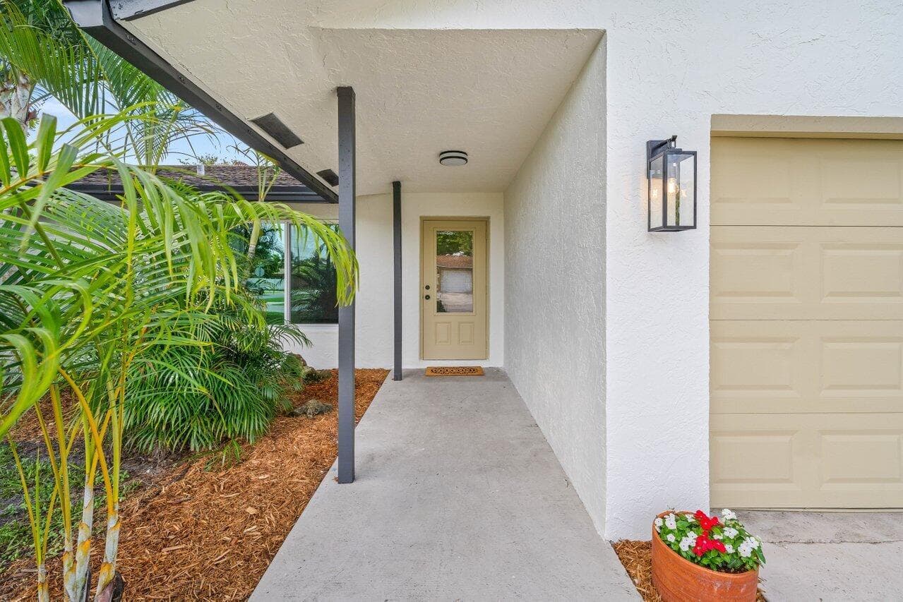 638 SW 4th Avenue, Boynton Beach, FL 33426 photo 5