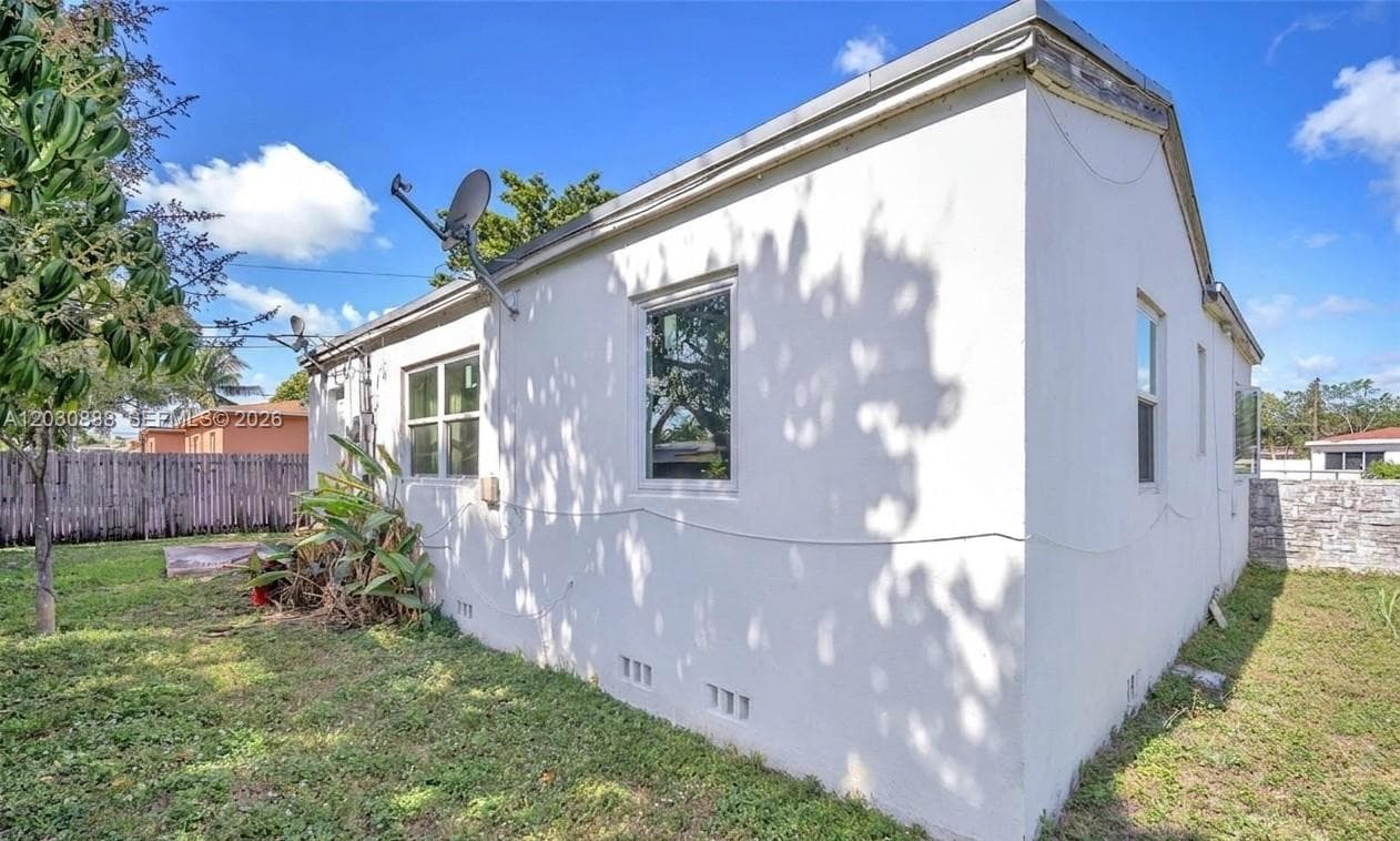 1236 Jann Ave, Opa-Locka, FL 33054 photo 4