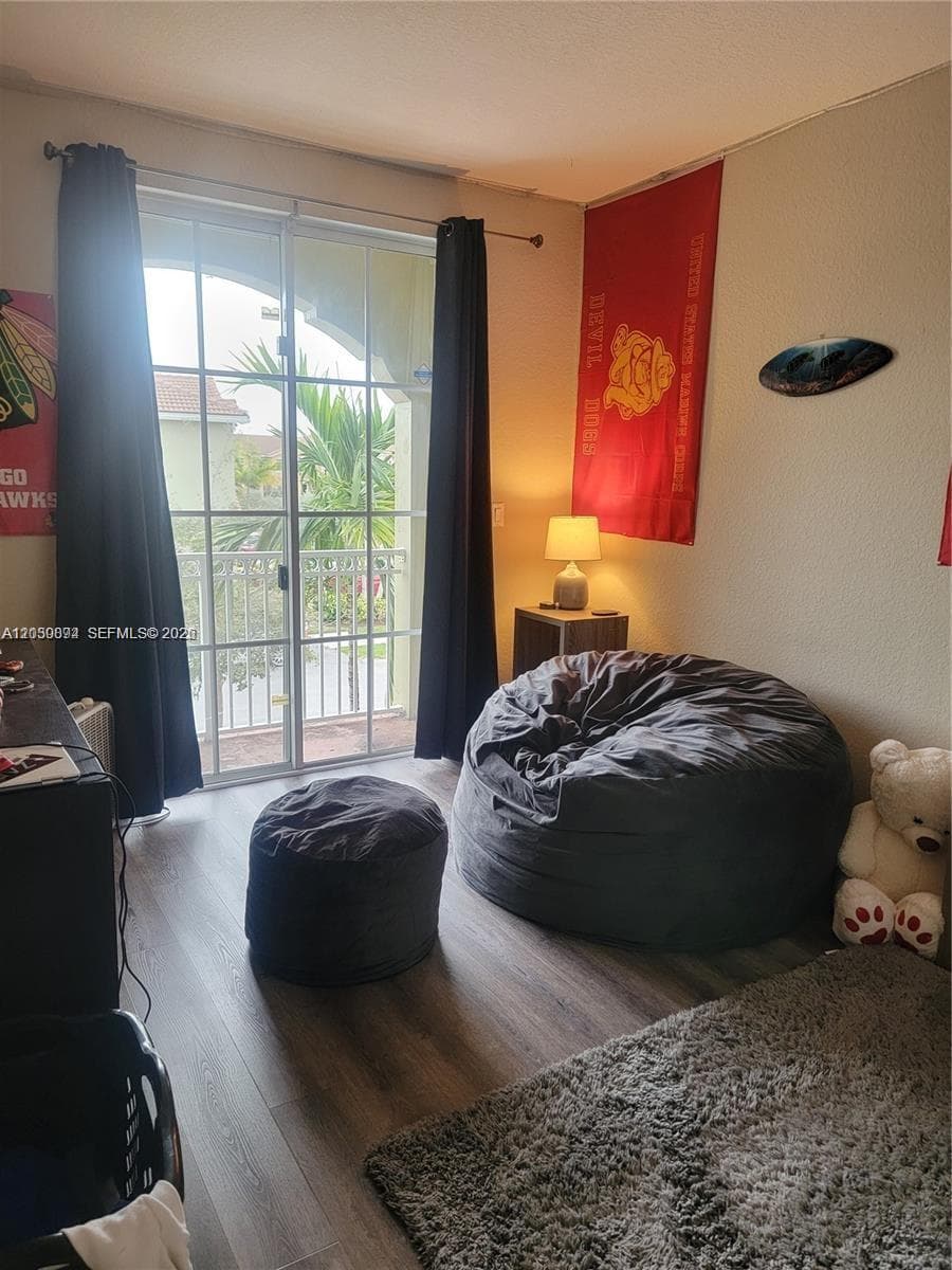 2407 SE 14th St, Homestead, FL 33035 photo 5
