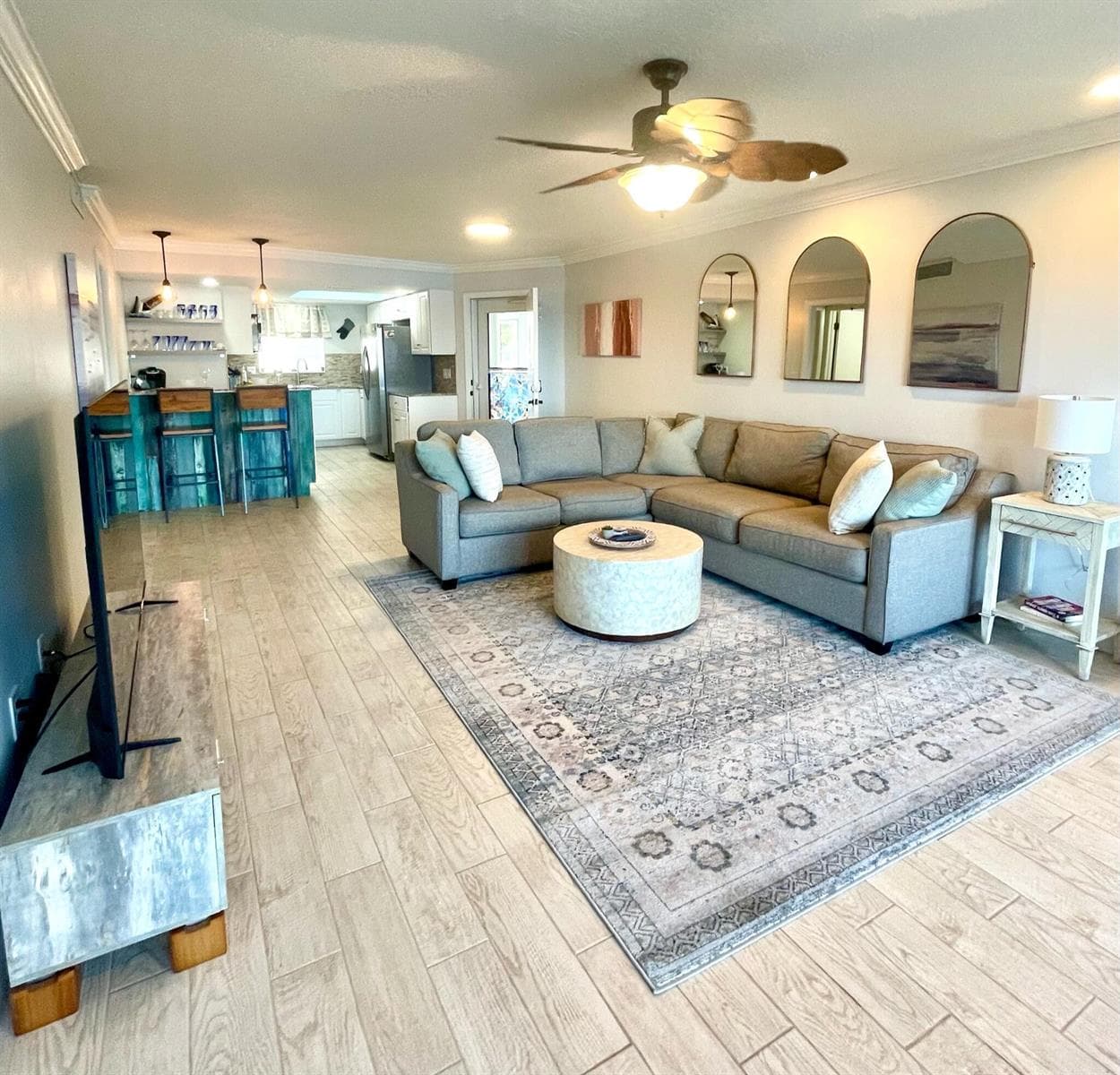 410 Wilma Circle # 103, Riviera Beach, FL 33404 photo 4