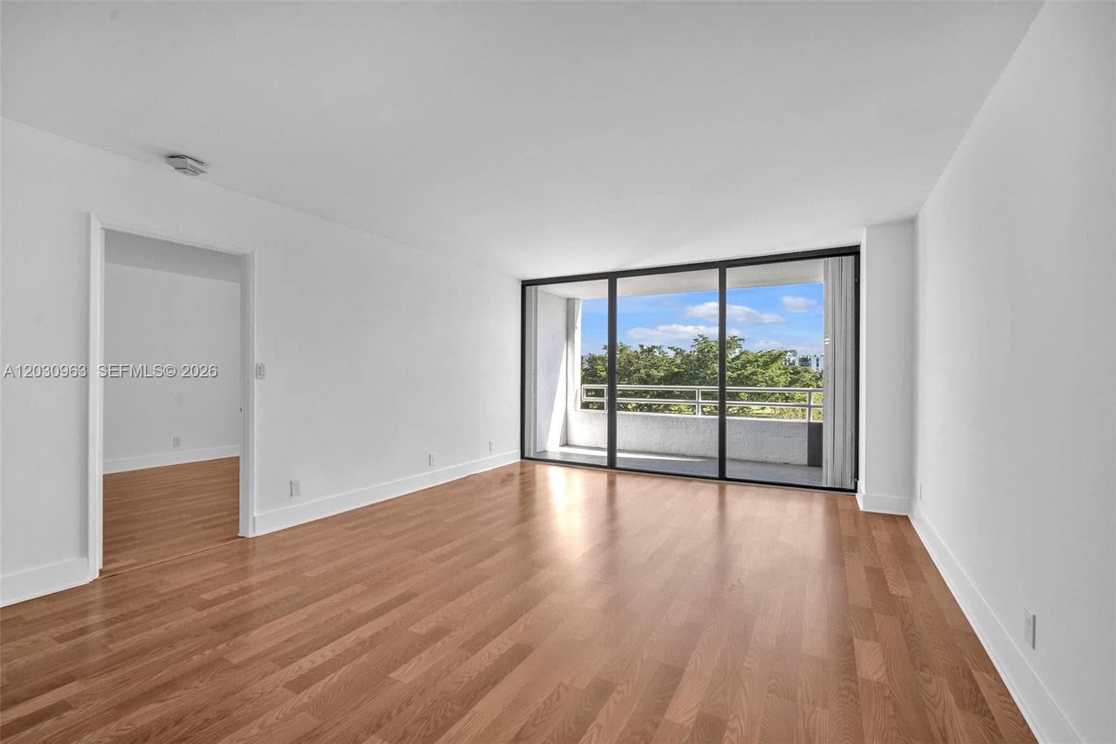 20355 NE 34th Ct # 421, Aventura, FL 33180 photo 2