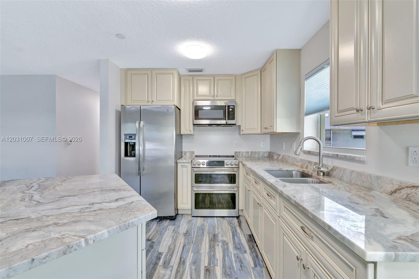 2929 SE Ocean Blvd # F6, Stuart, FL 34996 photo 4