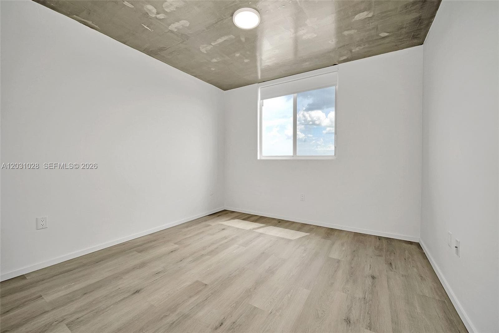 475 NE 125th # 504, North Miami, FL 33161 photo 5