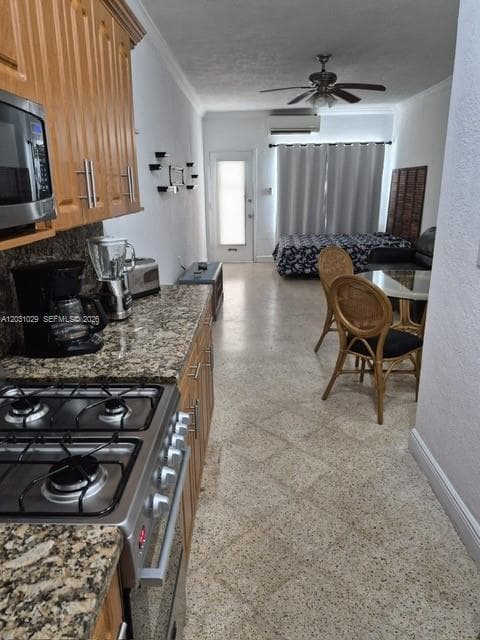6490 Collins Ave # 3, Miami Beach, FL 33141 photo 5