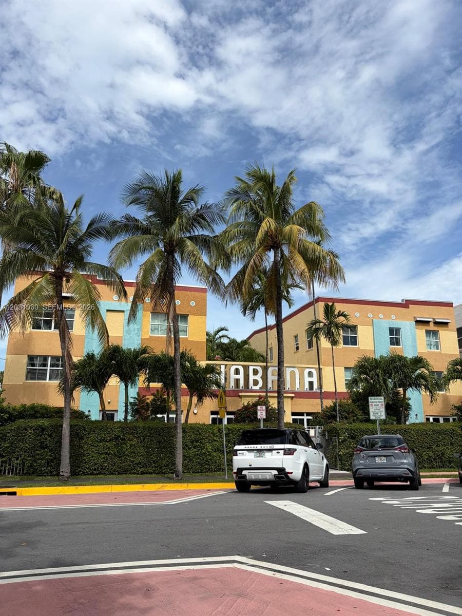 1308 Drexel Ave # 311, Miami Beach, FL 33139 photo 2