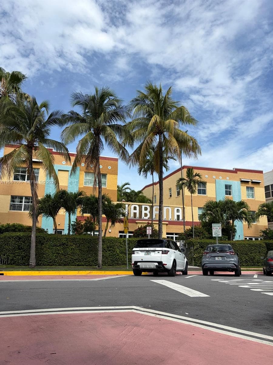 1308 Drexel Ave # 311, Miami Beach, FL 33139 photo 3