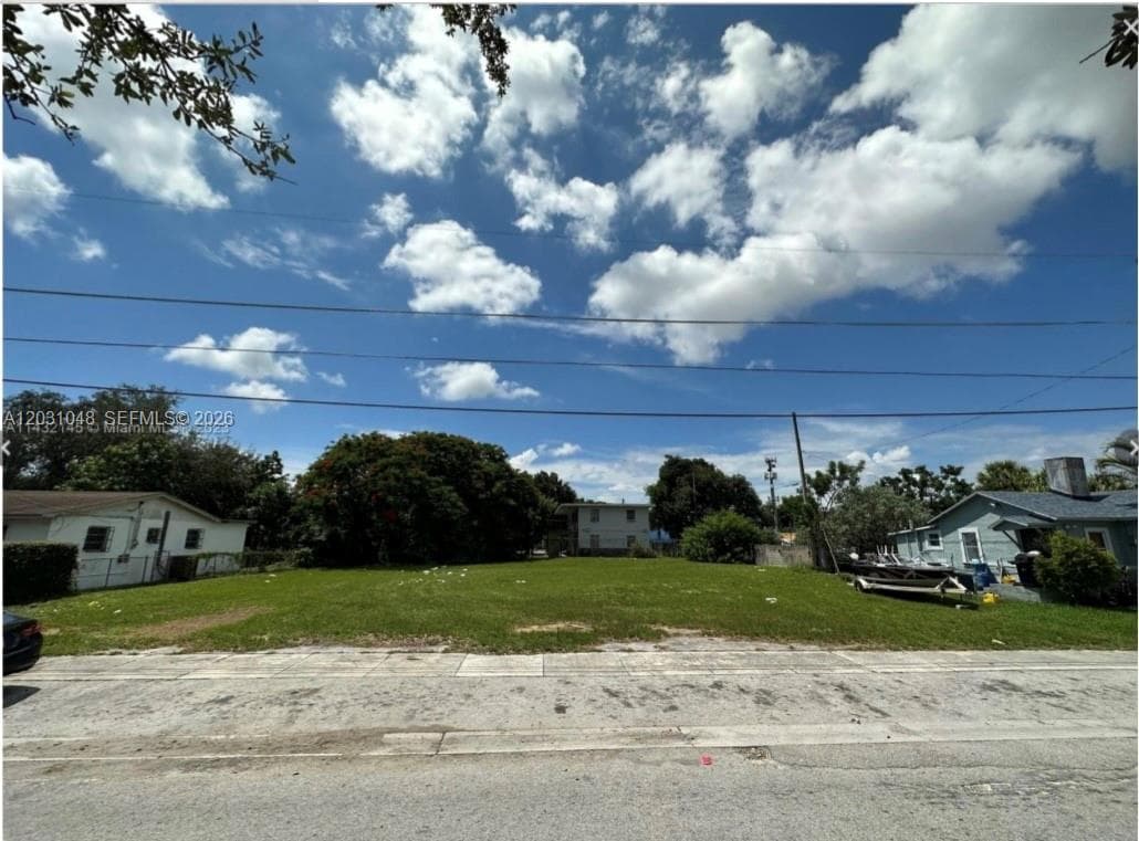 1624 NW 60th St, Miami, FL 33142 photo 3
