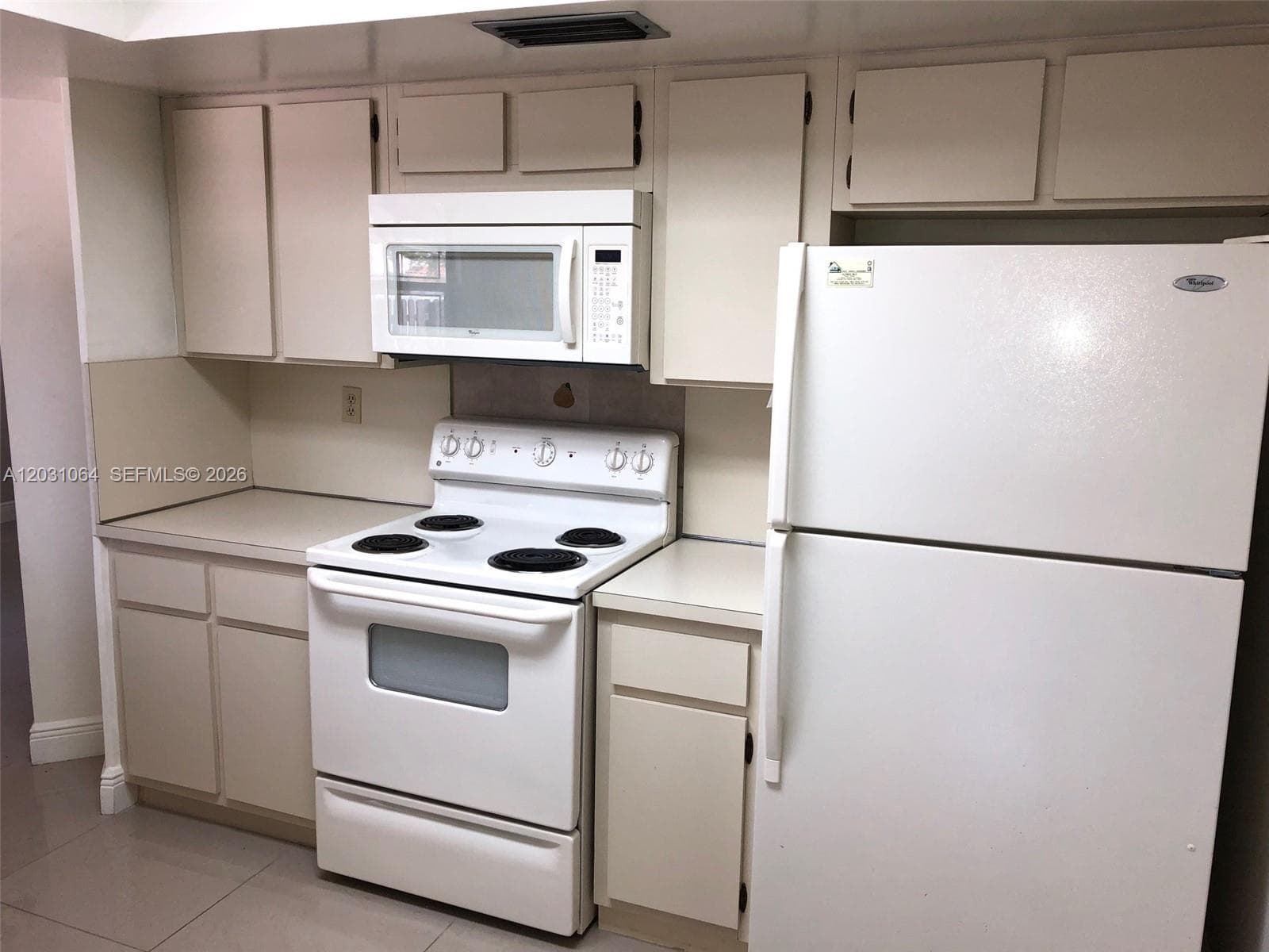 9082 SW 112 PL, Miami, FL 33176 photo 3