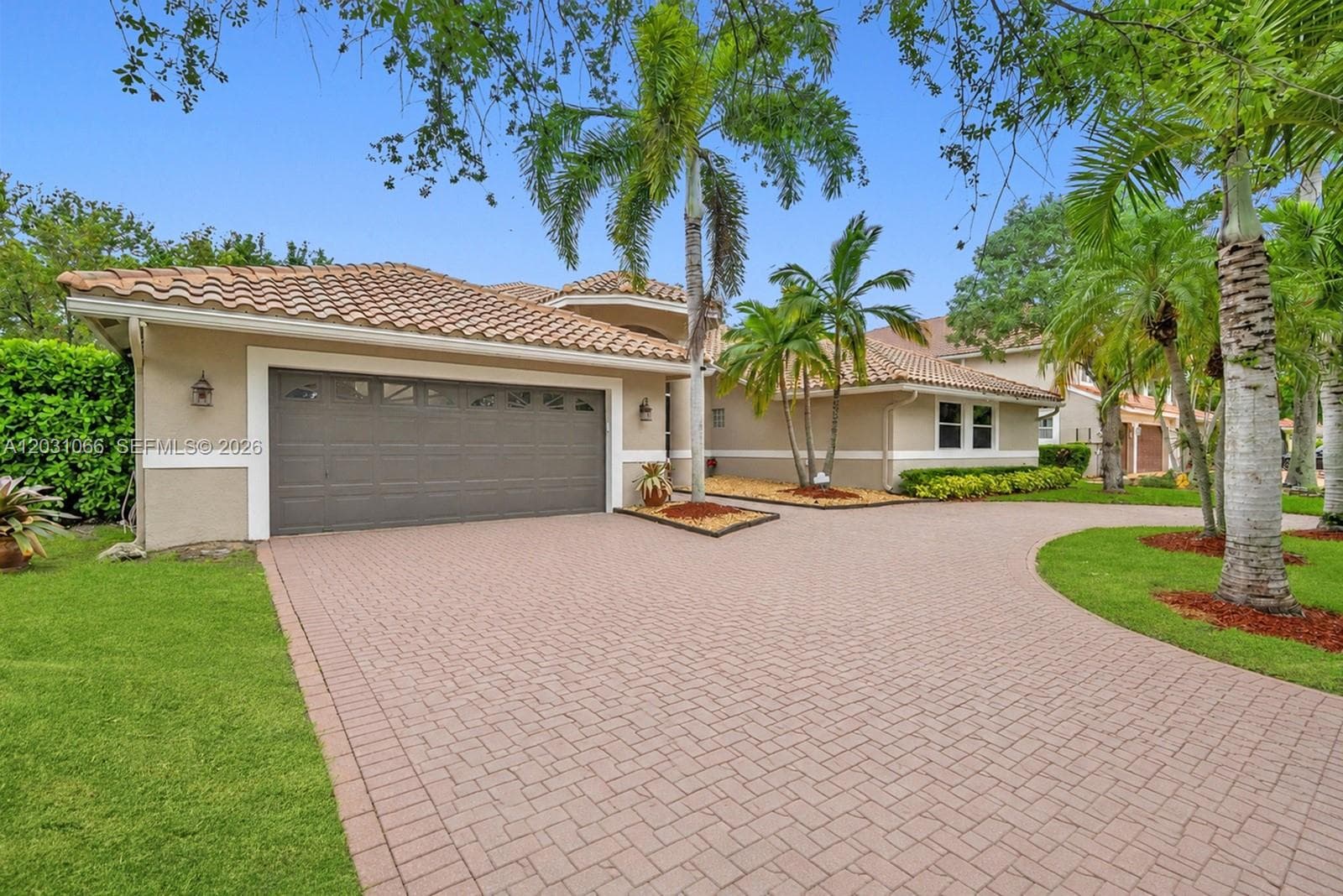 1776 W Eagle Trace Blvd W, Coral Springs, FL 33071 photo 3