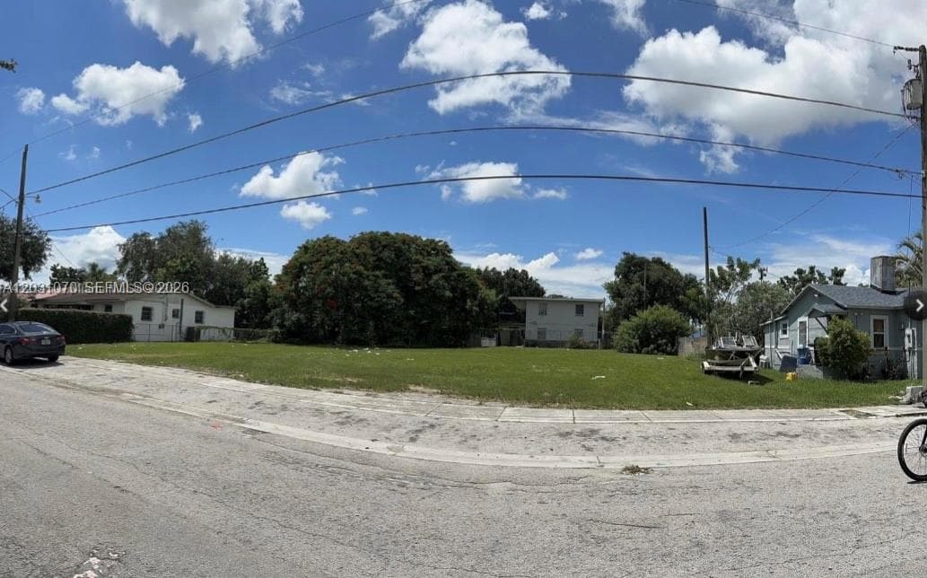 1624 NW 60th St, Miami, FL 33142 photo 2