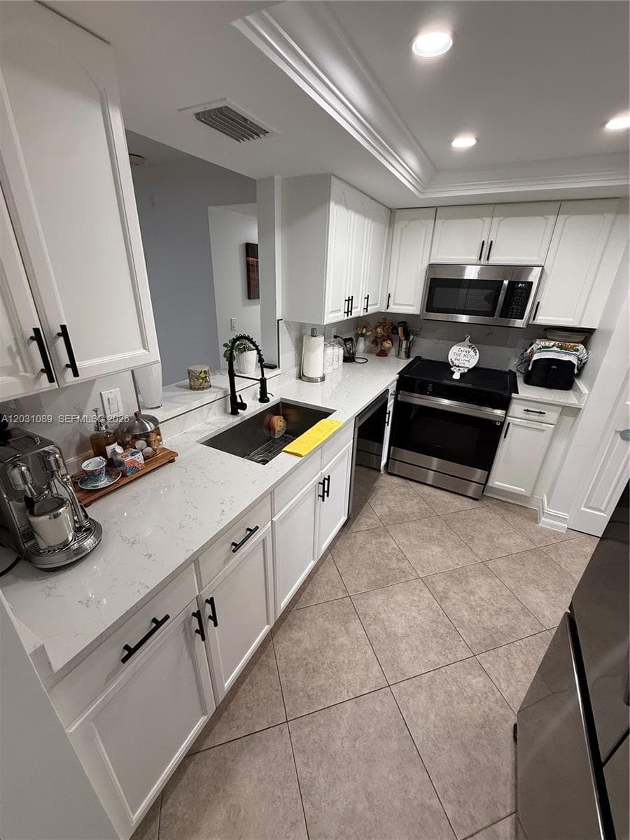 1020 NW 80th Ave # 104, Margate, FL 33063 photo 4