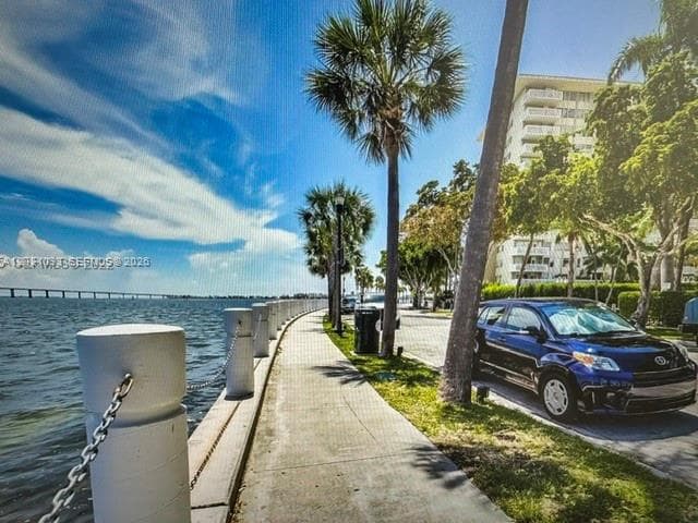 1420 Brickell Bay Dr # 1107C, Miami, FL 33131 photo 2