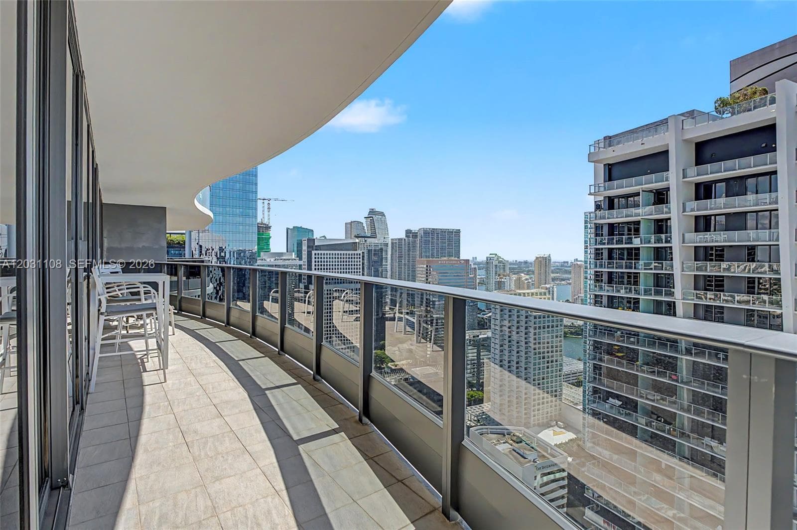 1000 Brickell Plz # 4609, Miami, FL 33131 photo 3