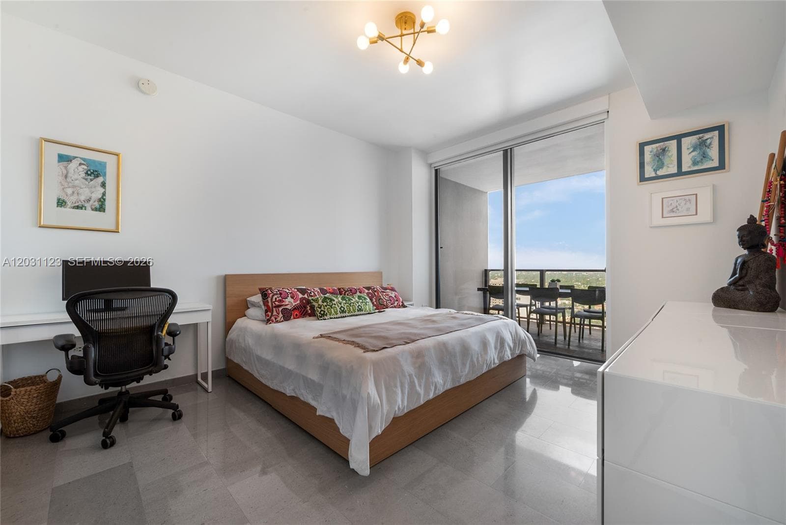 88 SW 7th St # 3208, Miami, FL 33130 photo 4